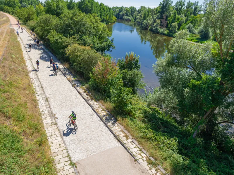 Via Allier sur la voie verte Vichy-Billy