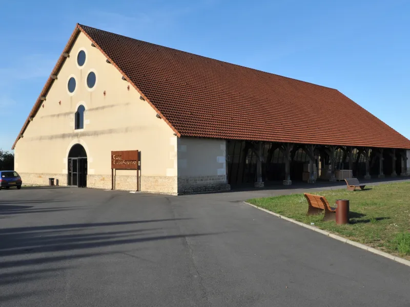 La Halle de Grossouvre