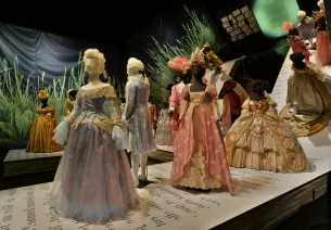 Un bal costumé à Moulins